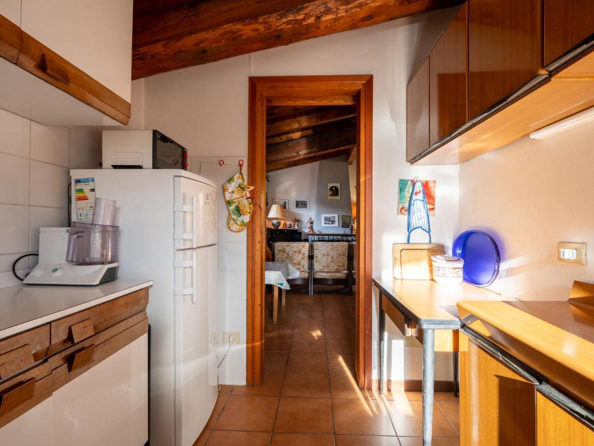 Apartment Il Faro By Interhome Castelveccana Εξωτερικό φωτογραφία